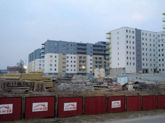 Przy ul. Ryskiej i Łąkowej powstają nowe bloki i apartamenty. Miasto planuje zagospodarować całą wolną przestrzeń, tworząc Nowe Bojary.
