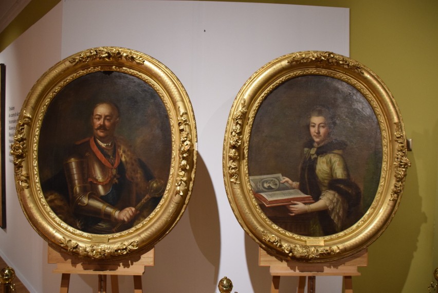 Tak wyglądają portrety magnackiej pary. Muzeum Podlaskie...
