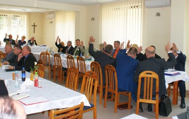 Radni Brodów jednomyślnie udzielili absolutorium wójt Marzenie Bernat