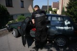 Kierowca porzucił samochód na Partyzanckiej w Opolu