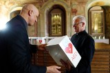 10 defibrylatorów trafiło do lubelskich parafii. Sprzęt będzie ratował życie