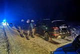 Policjanci zapobiegli wielkiej bijatyce między kibicami drużyn piłkarskich w rejonie autostrady A 2 w Emilii w powiecie zgierskim