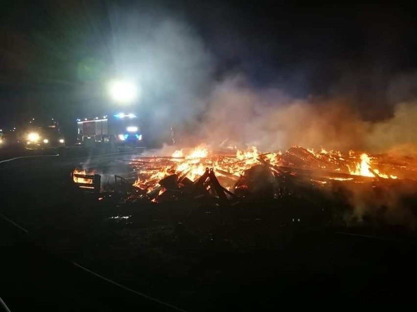 Pożar stodoły w Mątawach. Prawdopodobne podpalenie