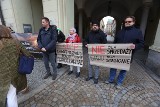 Teren pod Tarczyński Areną we Wrocławiu na sprzedaż. Mieszkańcy z okolic stanowczo protestują [ZDJĘCIA]