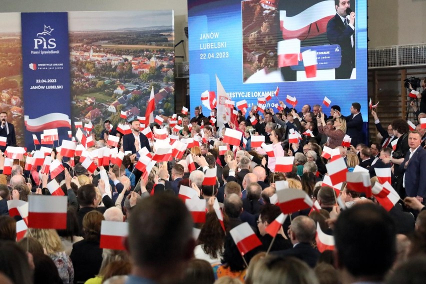 PiS odsłania karty przed posiedzeniem Sejmu