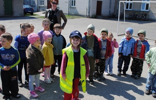 Akcja "Maluch" trwa. Radziejowscy policjanci odwiedzili przedszkolaków z Krzywosądzy