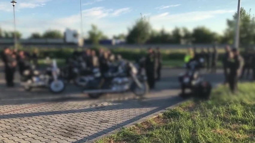 Pościg za motocyklistami na A4