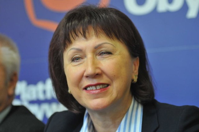 Posłanka PO Bożenna Bukiewicz w klasyfikacji plebiscytu Wpływowy 2010 prowadzi prawie od początku