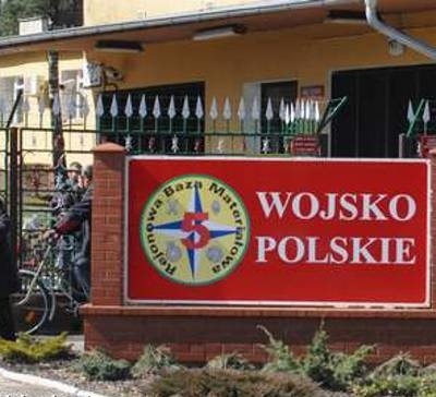 Pracownicy wojskowi w Nowogrodzie Bobrz. stracą pracę