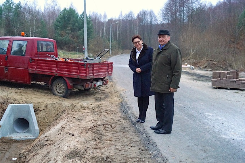 Gmina Brody. Nie będzie już dziur na drodze w Dziurowie