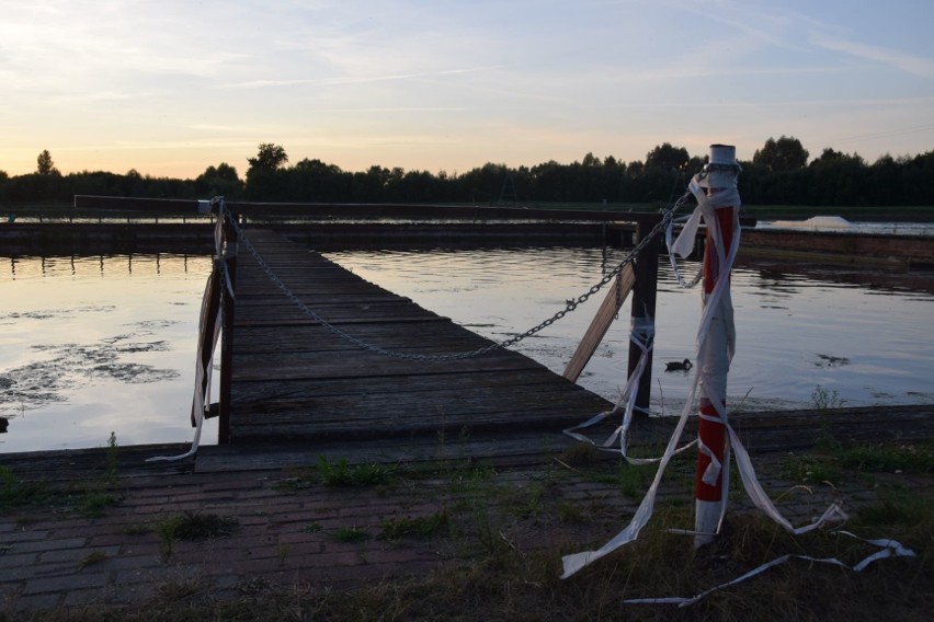 Zalew w Wasilkowie stanie się wizytówką miasta? Burmistrz podpisał pierwsze umowy