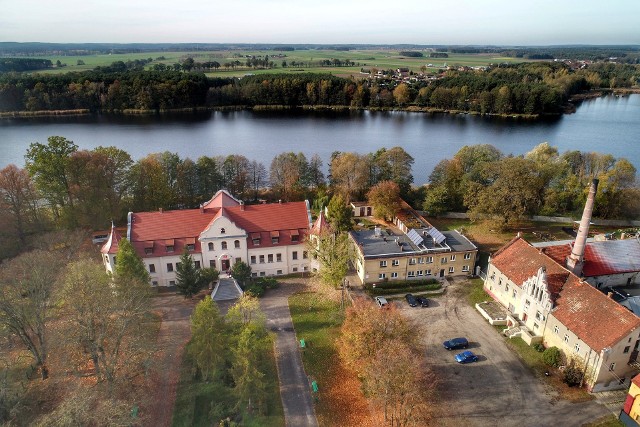 Jezioro Wojnowskie i Wojnowo na fotografiach z lotu ptaka autorstwa Grzegorza Walkowskiego