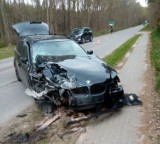 Wypadek w Mieroszynie (5.05.2022): zniszczone dwie osobówki. Cud, że nikt nie został ranny | ZDJĘCIA, NADMORSKA KRONIKA POLICYJNA