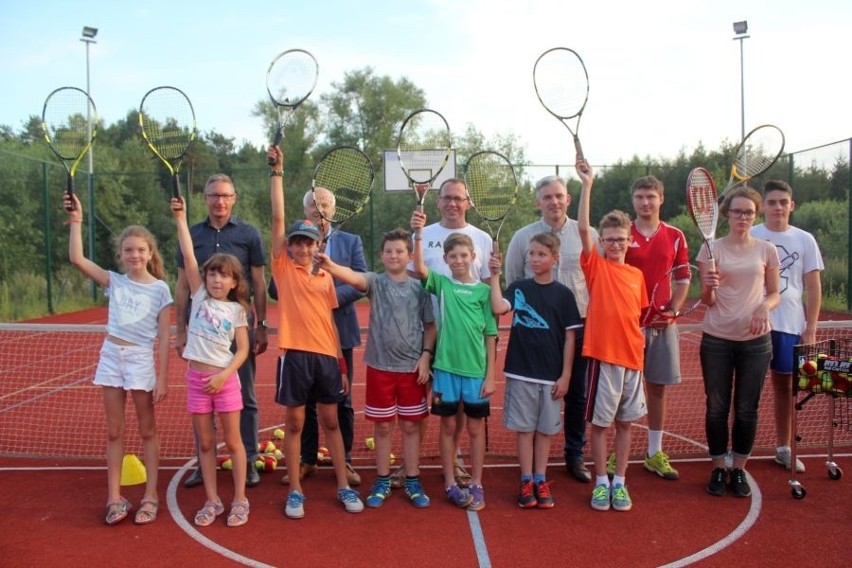 Chętnych do nauki tenisa ziemnego w gminie nie brakowało