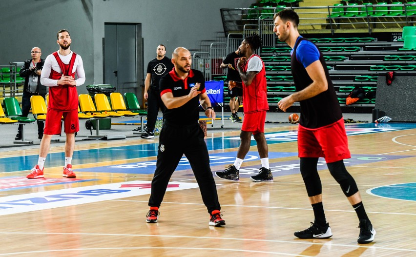 Dziś o godz. 12.45 koszykarskie derby Enea Astoria Bydgoszcz...