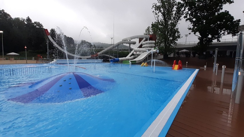 Kąpielisko w Wiśle zostało otwarte w piątek 25 czerwca...