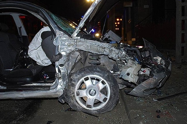 Wypadek w Nowym Żmigrodzie. 4 osoby ranneWszyscy trafili do jasielskiego szpitala. Kierująca samochodem 20-latka była trzeźwa.