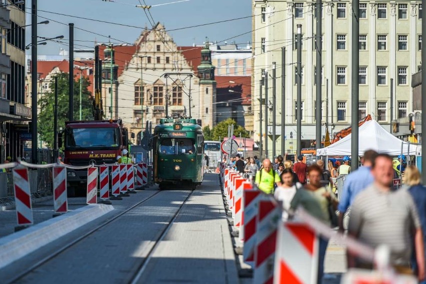 Wielu poznaniaków zaskoczył widok tramwajów kursujących...