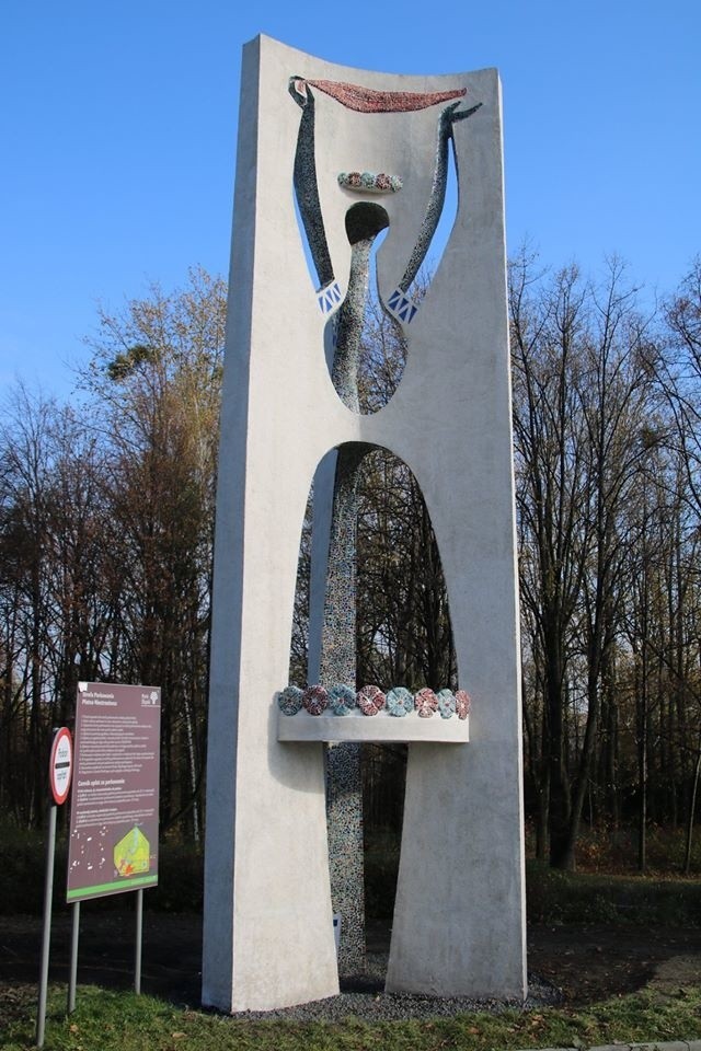 Zakończyła się renowacja rzeźby Karolinki w Parku Śląskim