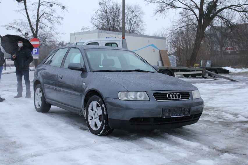 Audi A3, rok 2003, 1,6 benzyna, cena 9800 zł