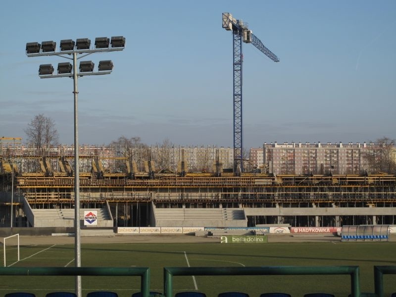 Budowa trybuny na Stadionie Miejskim w Rzeszowie...