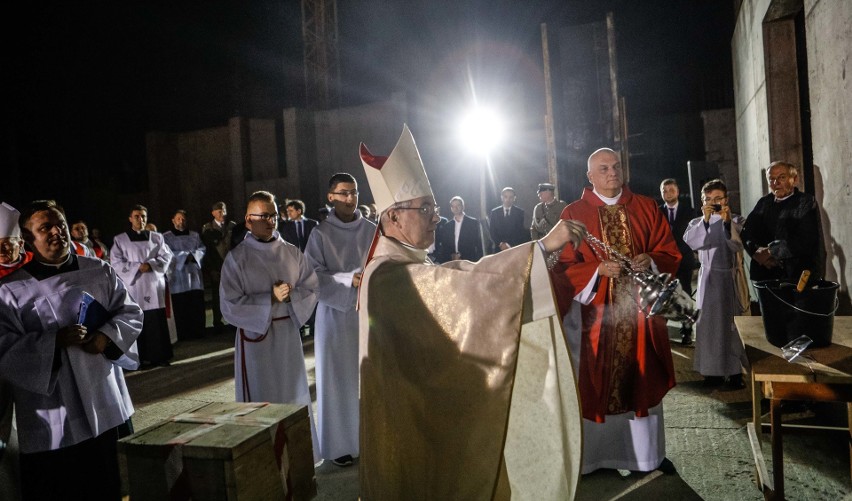 Cegła z grobu ks. Jerzego Popiełuszki, który jest patronem...