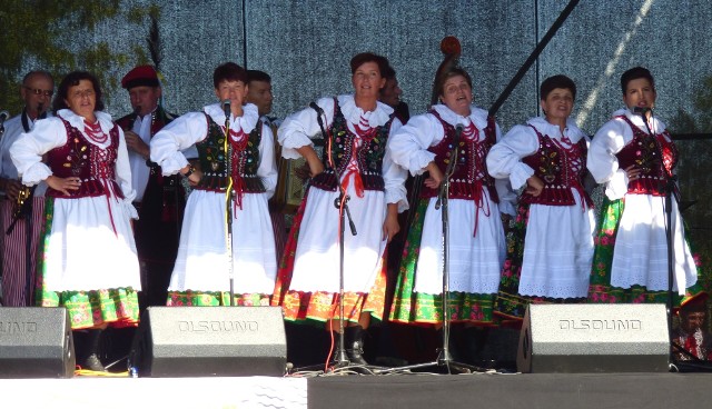 Jedną z atrakcji muzycznych gminnych dożynek w Skalbmierzu będzie występ grupy wokalnej Rosiejowianki z Rosiejowa.