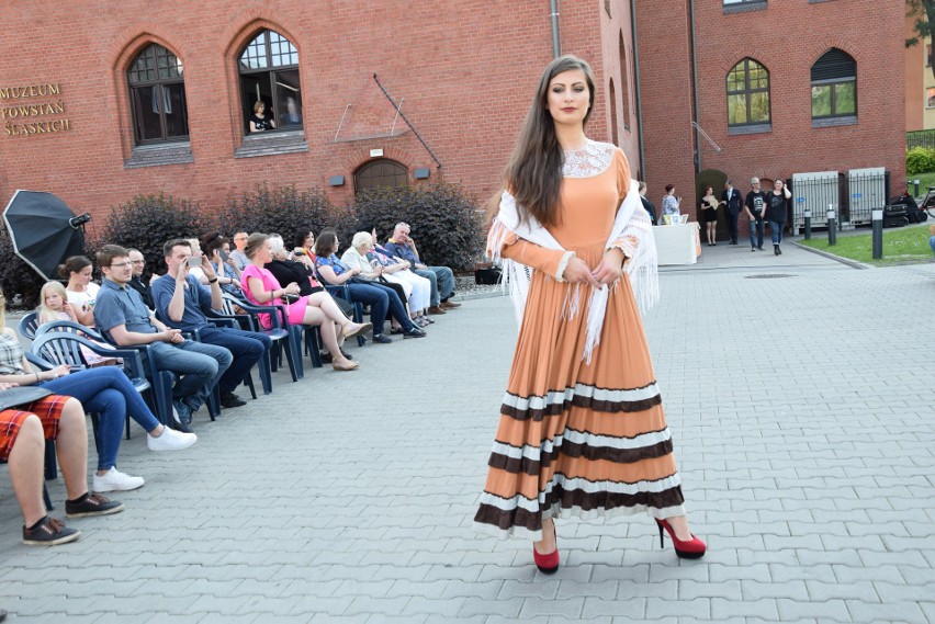 Koncert, wykład i pokaz mody śląskiej w Muzeum Powstań...