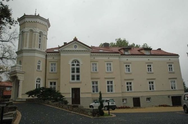 Pałac w Pawłowicach w gminie Gorzów Śląski.