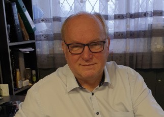 Roman Stępień, dyrektor łódzkiej SMS:  Łączy nas   Kazimierz Górski