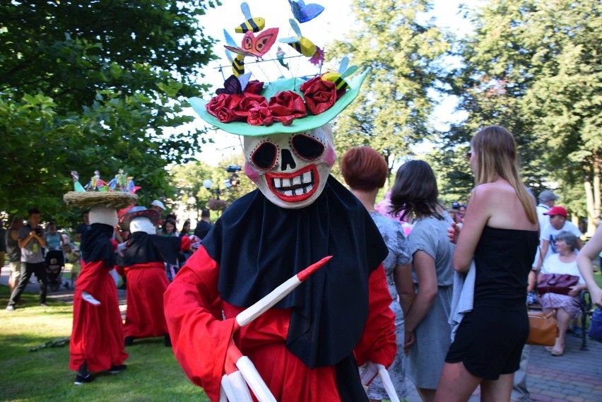 Bielsk Podlaski. Park Królowej Heleny. IX Festiwal Teatralny...