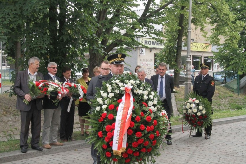 71. rocznica pogromu. Uroczystości na kieleckim cmentarzu (ZDJĘCIA)