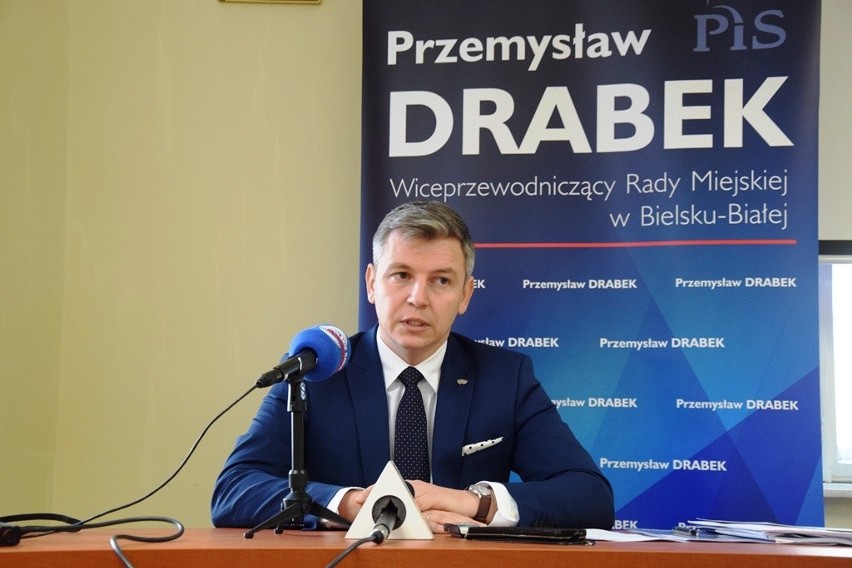 Prezydent Bielska-Białej powinien przeprosić za zamęt w...