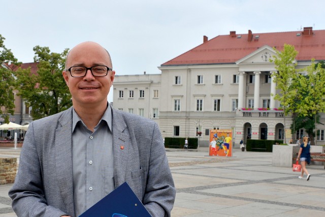 Artur Sobolewski, dyrektor Wydziały Kultury, Sportu i Promocji Miasta zaprasza w każdy weekend na imprezy na Rynku.