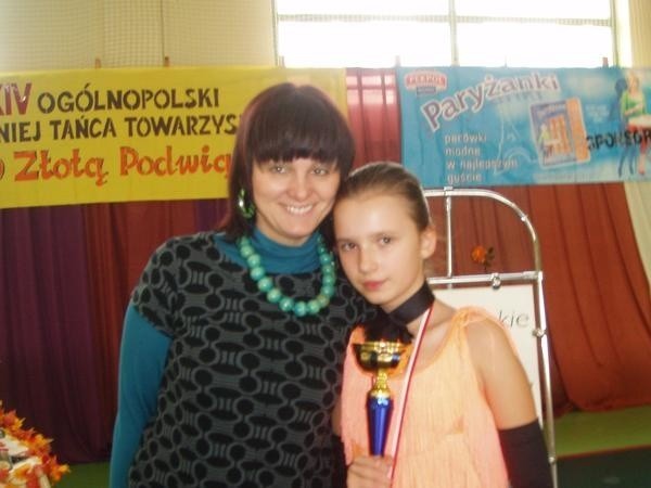 Iwona Woźniakowska z córką Karoliną po jednym z wygranych...