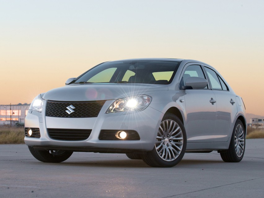 Suzuki Kizashi / Fot. Suzuki