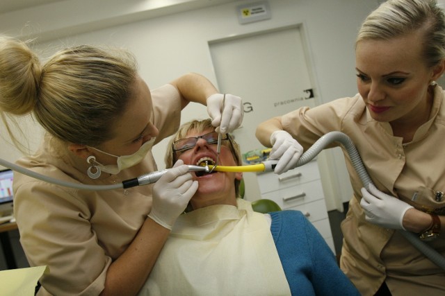 Najbardziej sprywatyzowaną dziedziną w służbie zdrowia w Łódzkiem jest stomatologia