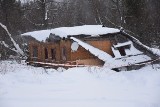 Podhale: Dwie góralskie rodziny straciły dach nad głową. Przyczyną gaz i śnieg [ZDJĘCIA]