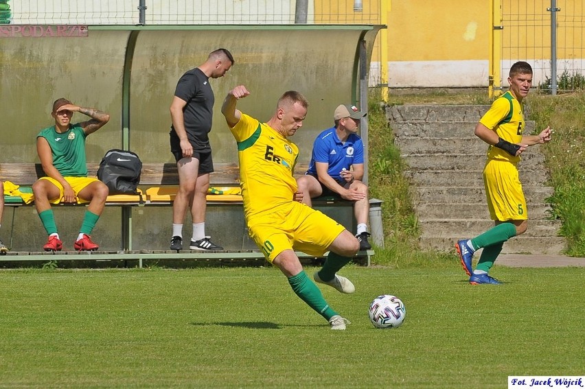 IV liga: Leśnik Manowo - MKP Szczecinek 3:2 [ZDJĘCIA] 