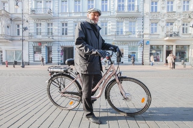 Prezydent Radosław Stępień uważa, że kamera na kierownicy roweru zarejestrowałaby wiele wykroczeń popełnianych przez kierowców autobusów.