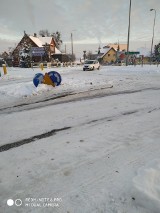 Juchnowiec Kościelny. Mieszkańcy skarżą się na stan dróg po ustaniu opadów śniegu. Władze gminy zapewnią, że drogi są odśnieżane