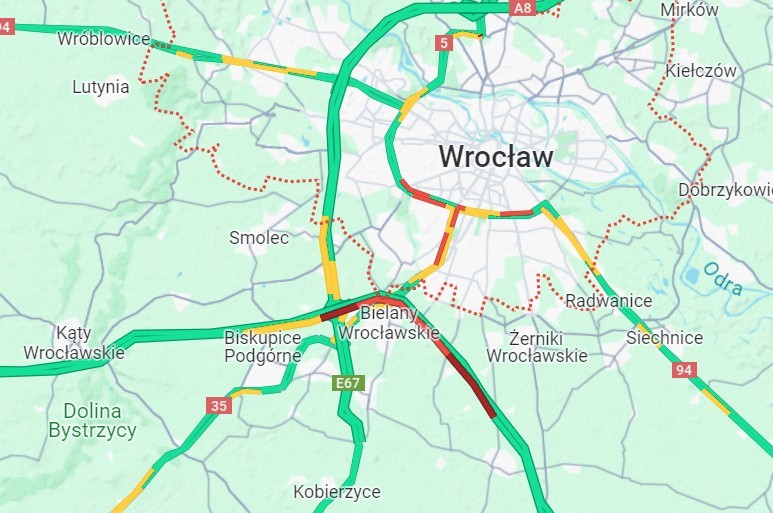 Przejazd między Wrocławiem a Opolem jest częściowo...