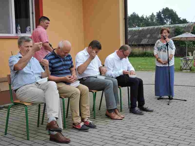 Nawlekanie igły to nie taka prosta sprawa