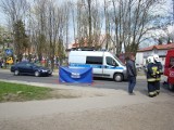Wypadek na Wiączyńskiej. Nie żyje kobieta potrącona przez samochód