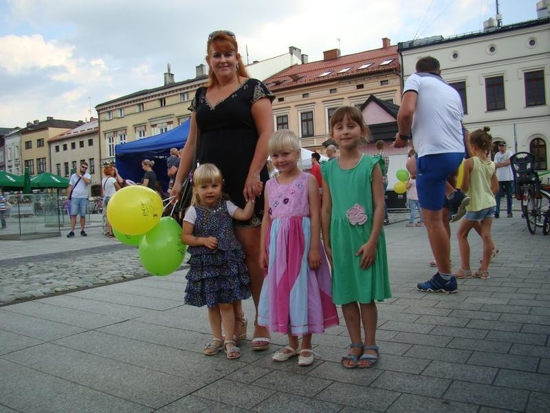 W odnowionym ratuszu powstało muzeum prezentujące w skrócie...