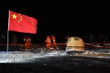 Pekin: chińska sonda badawcza z powodzeniem powróciła z Księżyca. Przywiozła kilka kilogramów skał (VIDEO)