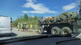 Wypadek amerykańskich ciężarówek wojskowych na A4. Ranni żołnierze