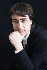 Pianista Daniel Blanch wystąpi w Białymstoku