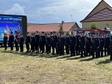 Jubileusz 100 - lecia Ochotniczej Straży Pożarnej w Kobylanach. Dla zasłużonych były medale