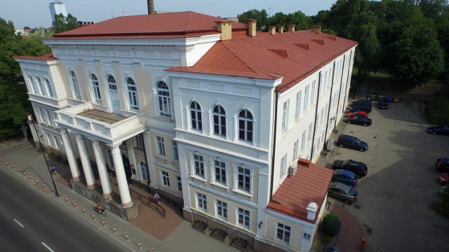 Wydział Ekonomii i Zarządzania Uniwersytetu w Białymstoku